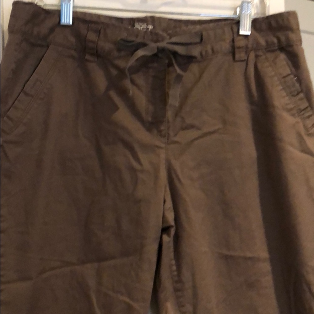LOFT capris